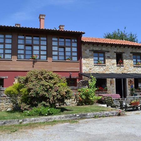 Apartamentos Rurales La Cirigueena Oles Zewnętrze zdjęcie