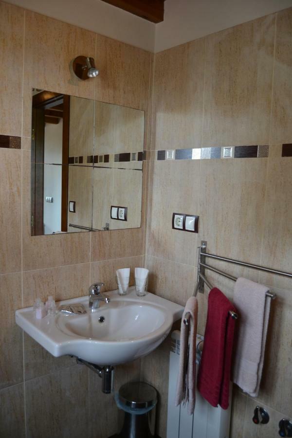 Apartamentos Rurales La Cirigueena Oles Zewnętrze zdjęcie